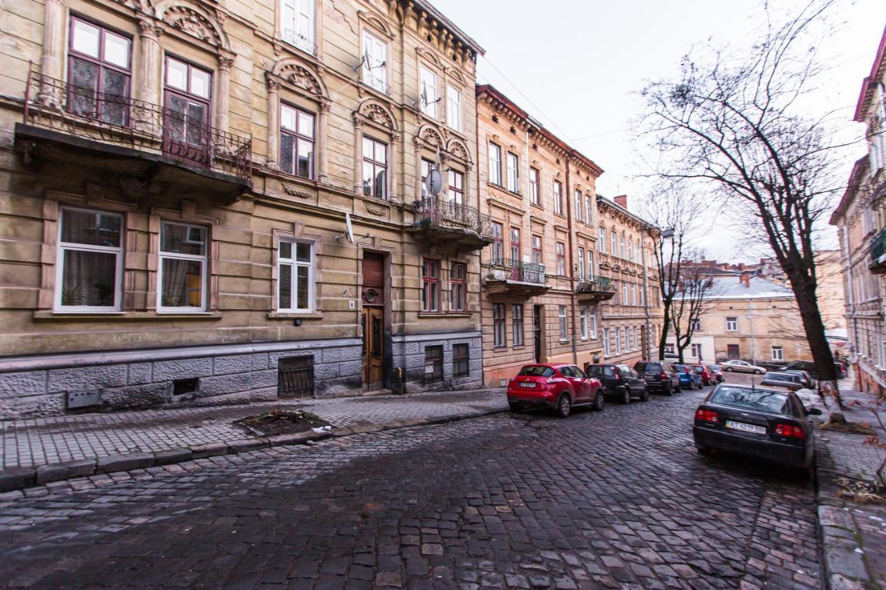 Квартира В Центрі Вулиця Балабана 29 Біля Краківського Ринку Leópolis Exterior foto
