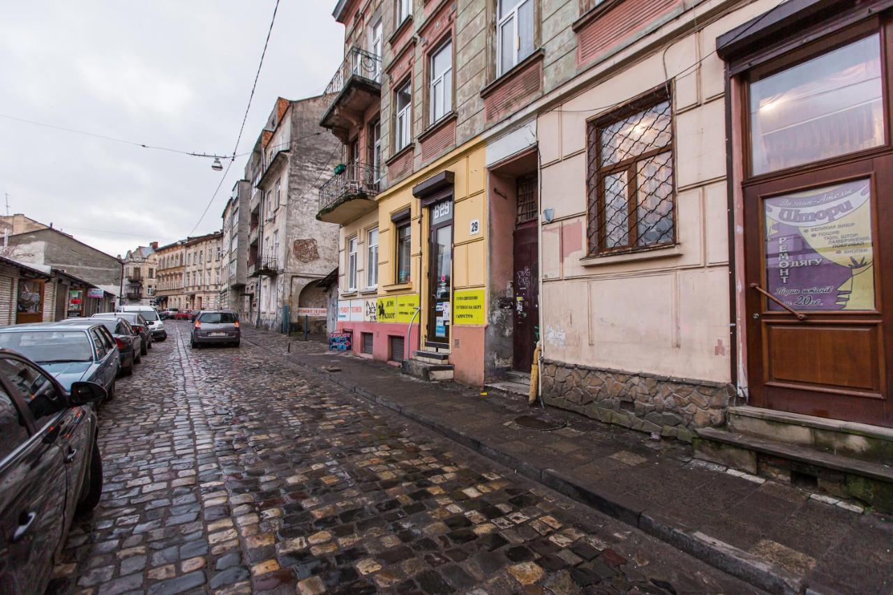 Квартира В Центрі Вулиця Балабана 29 Біля Краківського Ринку Leópolis Exterior foto